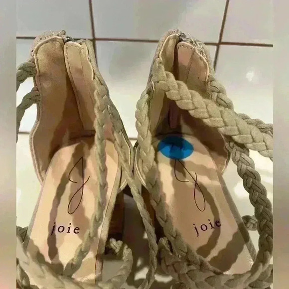 NWOB Joie Felina Block Heel Suede Like Cream Color Sandals- Size 7.5- NWT - Picture 8 of 8